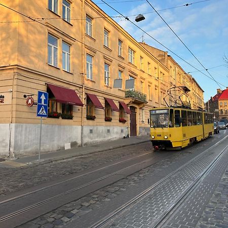 Apartment Vip Virmenska Street Lviv Buitenkant foto
