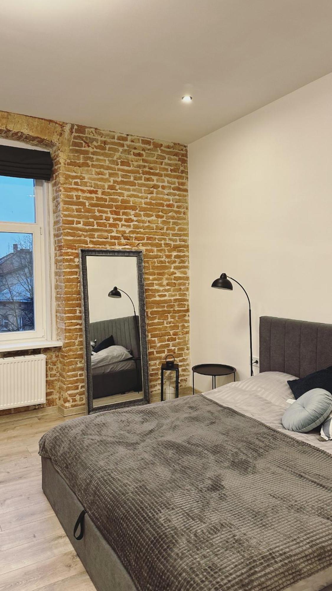 Apartment Vip Virmenska Street Lviv Buitenkant foto